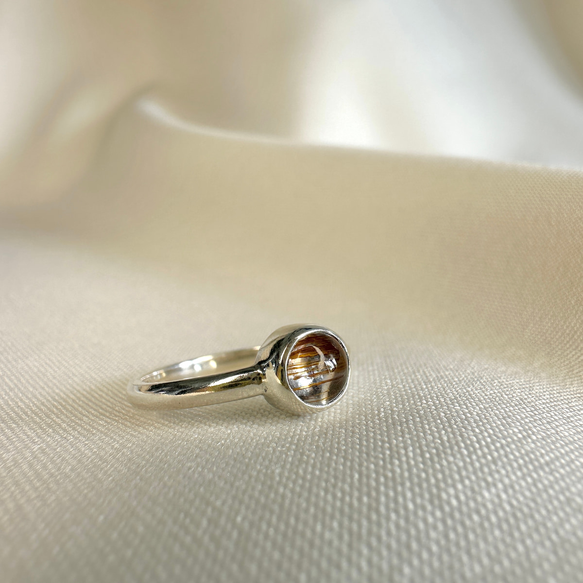 anillo cuarzo rutilo