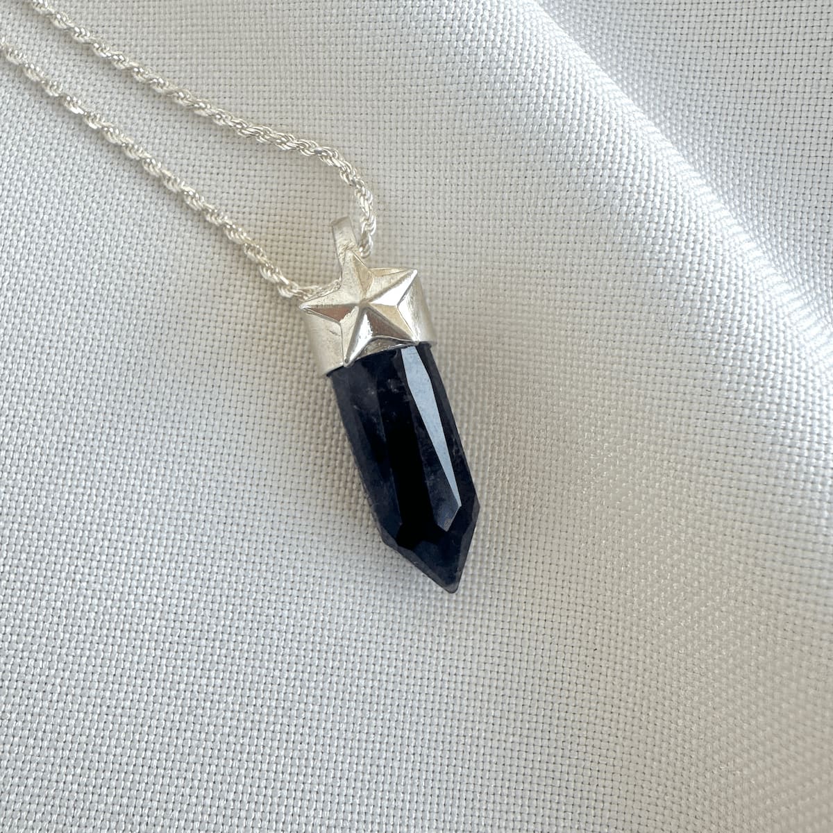 anillo sello esmeralda