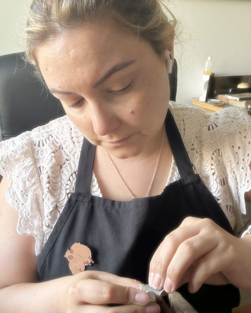 6487164f 03ea 4414 bbc6 7ce8643484b9 3